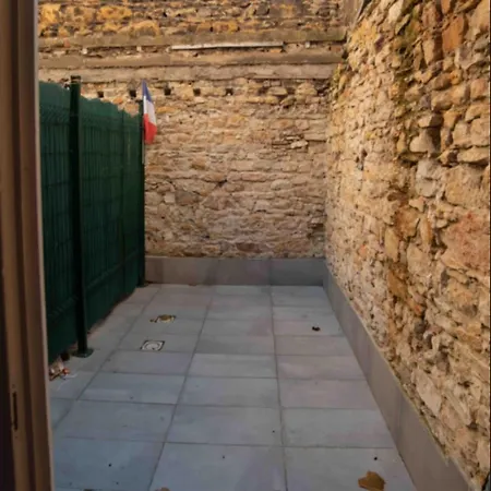 Studio With Balcony In Lyon * Lyon
